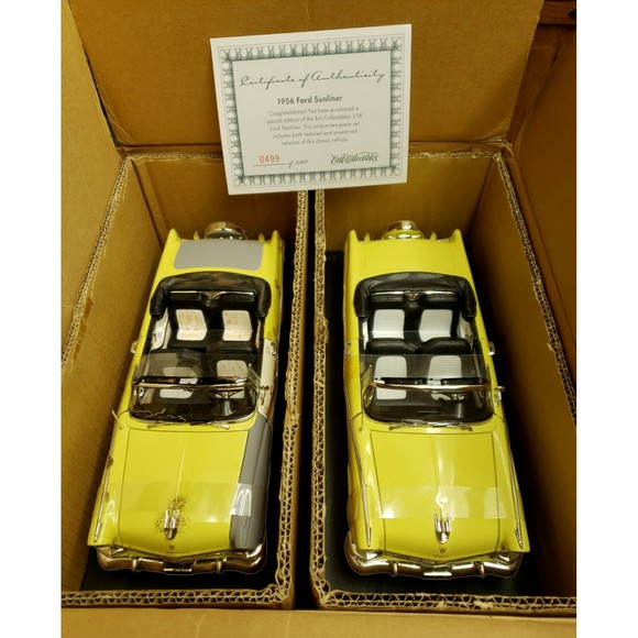 1956 FORD SUNLINER Restored & Unrestored Set Of 2 ERTL COLLECTIBLES 1/18 Diecast - Picture 1 of 12